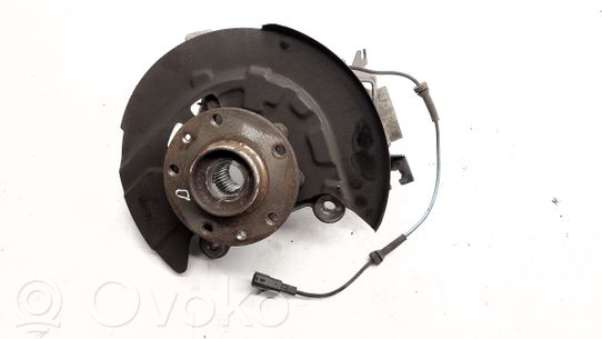 Front wheel hub