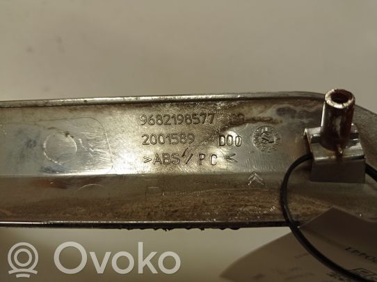 Citroen C5 Modanatura separatore del paraurti anteriore 