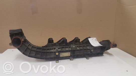 Opel Astra K Kolektor ssący 