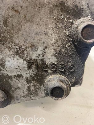 Infiniti G35 Etutasauspyörästö 