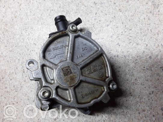 Mercedes-Benz A W177 Pompe à vide 