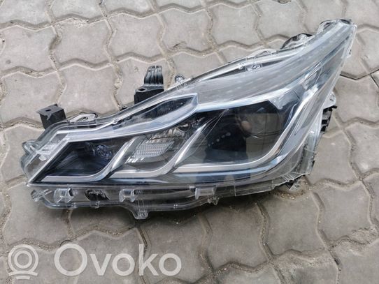 Toyota Corolla E210 E21 Priekinis žibintas 