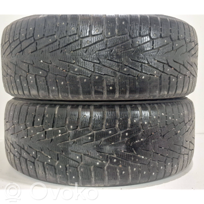 20 Zoll Winterreifen mit Spikes   27555R20,27555R20,NOKIAN