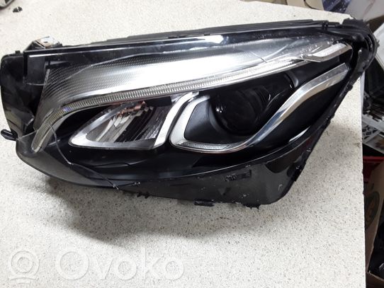 Mercedes-Benz GLC X253 C253 Priekinis žibintas 