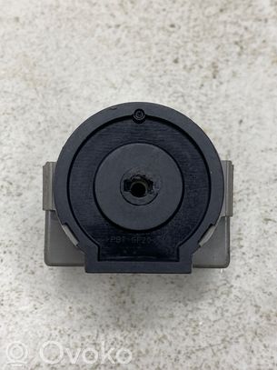 Ford C-MAX II Ignition lock contact 