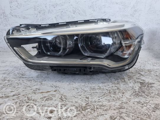 BMW X1 F48 F49 Priekinis žibintas 