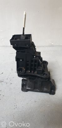 Peugeot 3008 I Vaihteenvalitsimen verhoilu 