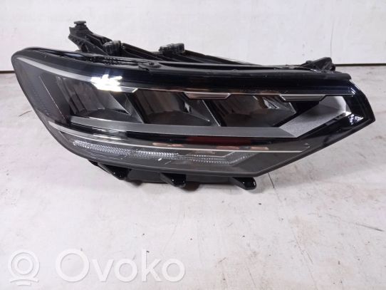 Volkswagen PASSAT B8 Priekinis žibintas 