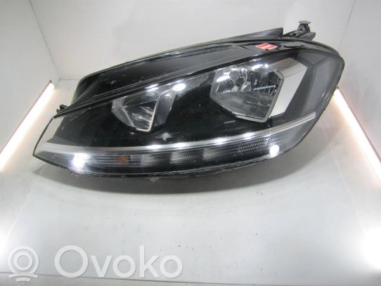 Volkswagen Golf VII Priekinis žibintas 