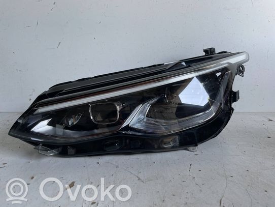 Volkswagen Golf VIII Priekinis žibintas 