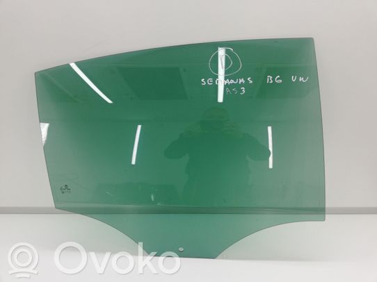 Volkswagen PASSAT B6 Rear door window glass 
