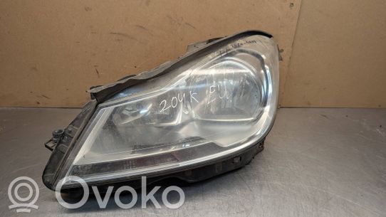 Mercedes-Benz C W204 Priekinis žibintas 