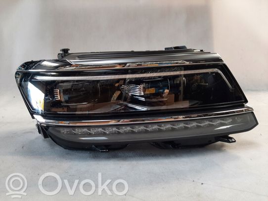 Volkswagen Tiguan Priekinis žibintas 