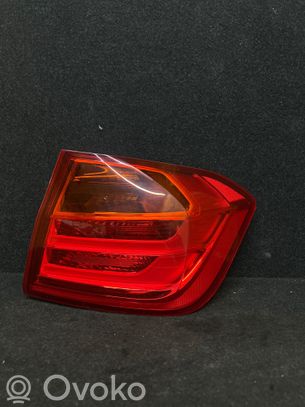 BMW 3 F30 F35 F31 Galinis žibintas kėbule 
