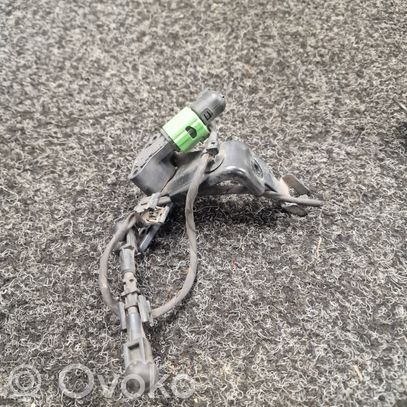 Volkswagen Tiguan Headlight/headlamp level sensor 