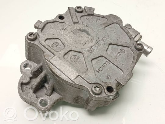 Volkswagen Golf VI Pompe à vide 