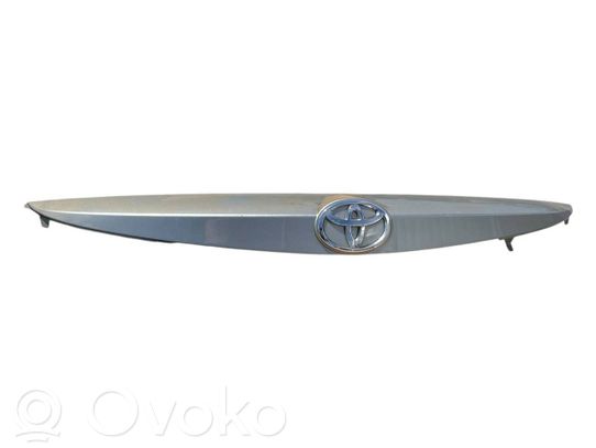 Toyota Auris E180 Rivestimento portellone 