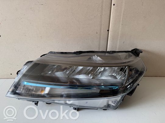 Suzuki Vitara (LY) Priekinis žibintas 