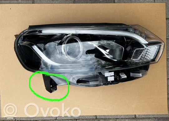 Toyota Proace Priekinio žibinto laikiklis 