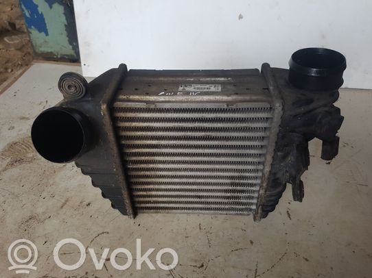 Volkswagen Golf IV Radiatore intercooler 