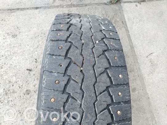 R 15 ziemas "C" tipa riepa (-as) ar radzēm   MAXXIS,19570R15C
