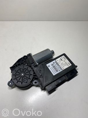 Audi A4 S4 B6 8E 8H Etuoven ikkunan nostomoottori 