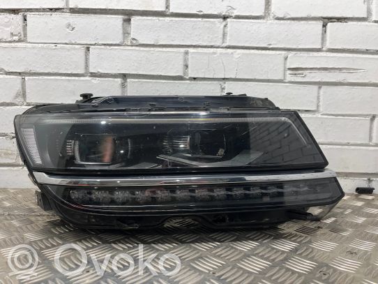 Volkswagen Tiguan Priekinis žibintas 