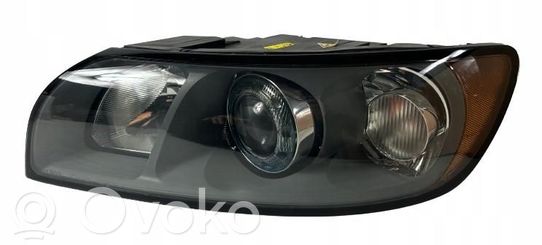 Volvo V50 Priekinis žibintas 