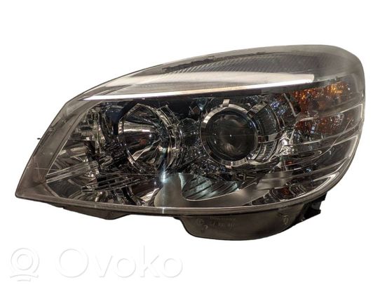 Priekinis žibintas   LE06A6148,030123420329