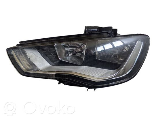 Priekinis žibintas   8V0941003,01074001AJ