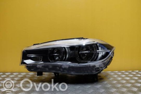 BMW X5 F15 Priekinis žibintas 