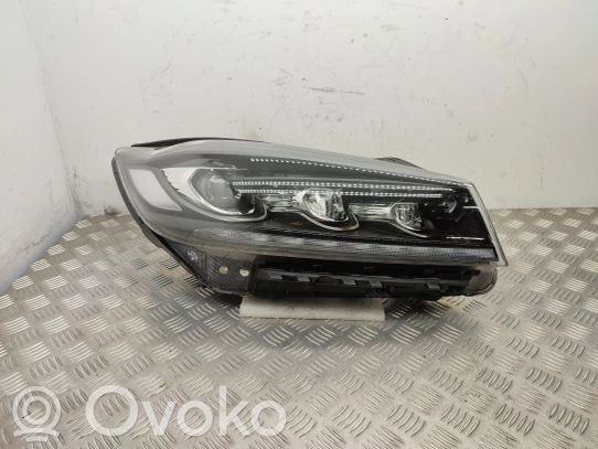 KIA Sorento Priekinis žibintas 
