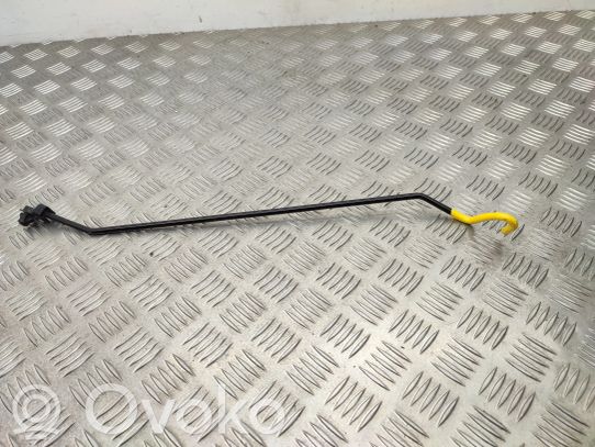 Asta/punto di sollevamento del vano motore/cofano