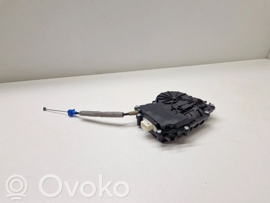 BMW X3 F25 Takaluukun/tavaratilan luukun nostomoottori 