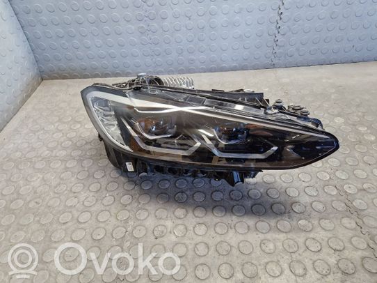 BMW i4 Priekinis žibintas 