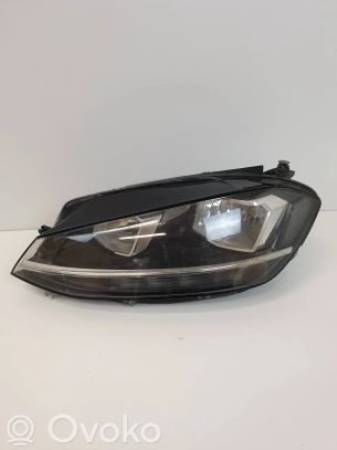 Volkswagen Golf VII Priekinis žibintas 