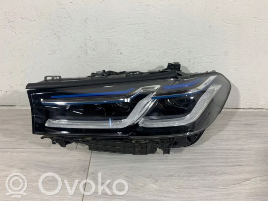 BMW 5 G30 G31 Priekinis žibintas 