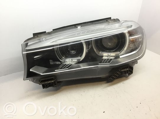 BMW X5 F15 Priekinis žibintas 
