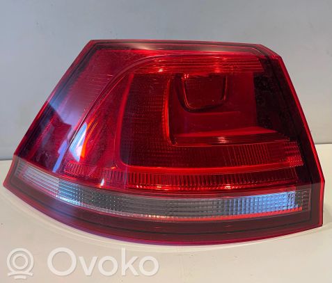 Volkswagen Golf VII Galinis žibintas kėbule 