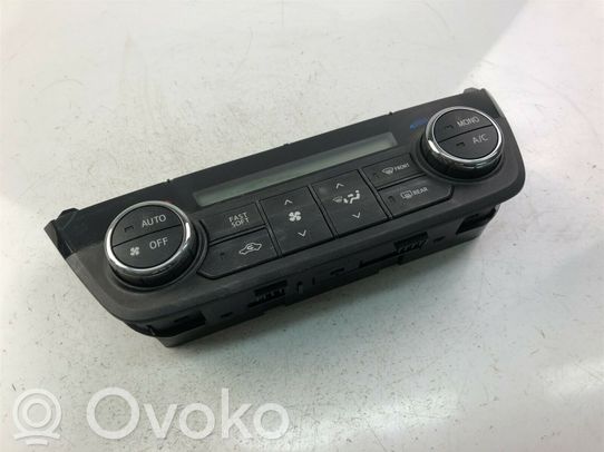 Toyota RAV 4 (XA40) Panel klimatyzacji 