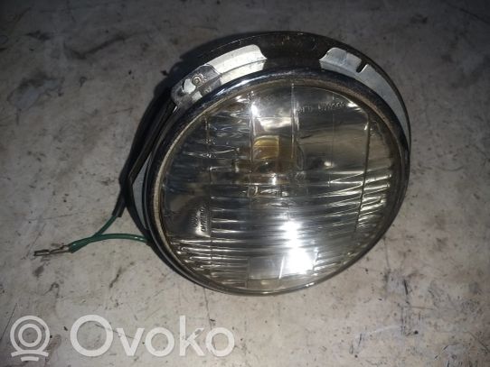 Lada 2110 Faro/fanale 