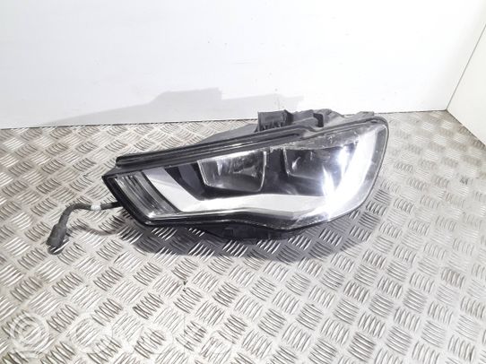 Audi A3 S3 8V Priekinis žibintas 