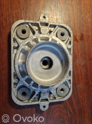 BMW X5 G05 Supporto di montaggio della molla elicoidale 