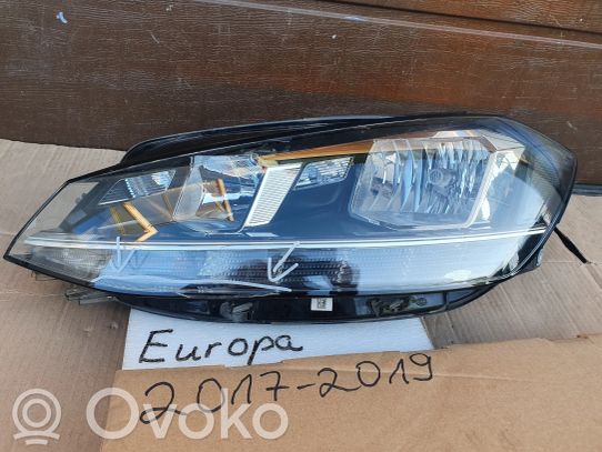 Volkswagen Golf VII Priekinis žibintas 