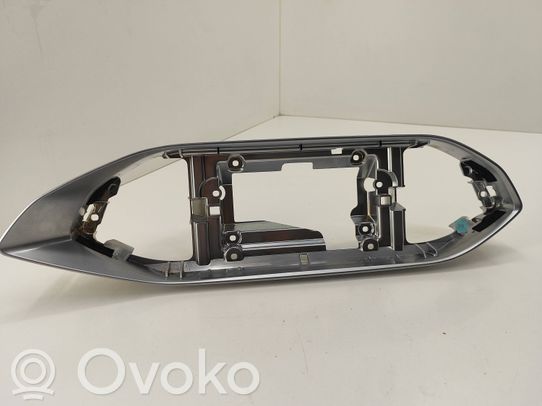 Peugeot 308 Mascherina unità principale autoradio/GPS 