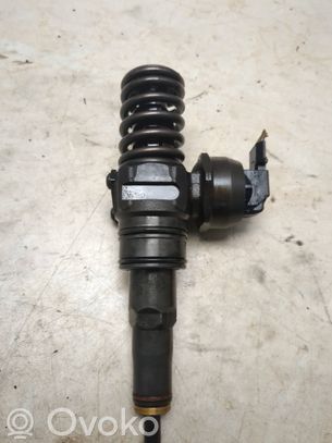 Volkswagen Caddy Injecteur de carburant 