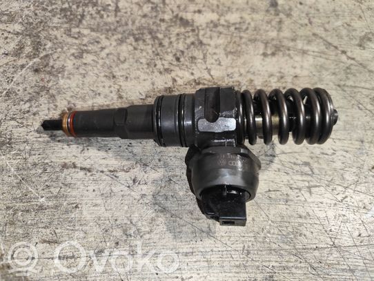 Skoda Fabia Mk1 (6Y) Injecteur de carburant 