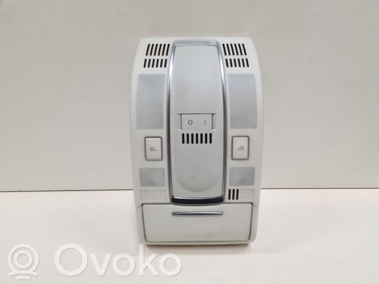 Audi A6 S6 C6 4F Priekinių vietų apšvietimo žibintas 