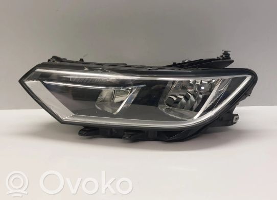 Volkswagen PASSAT B8 Priekinis žibintas 