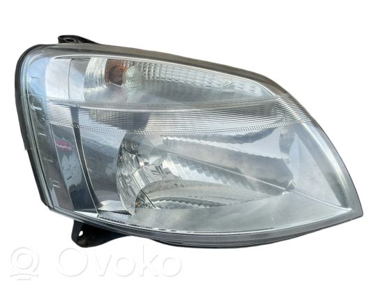 Citroen Berlingo Priekinis žibintas 